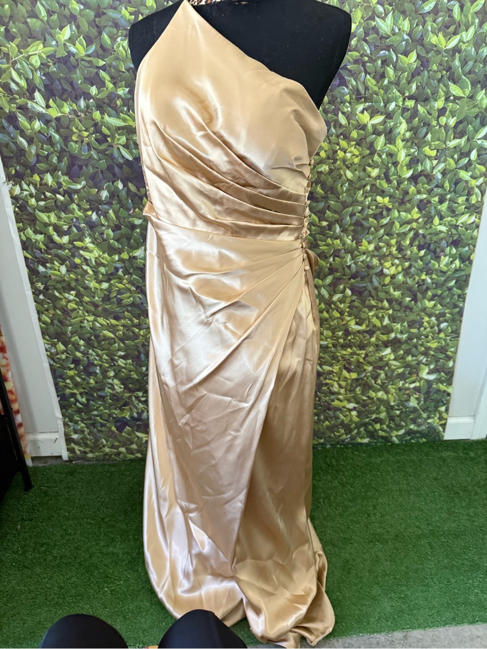 One-Shoulder Champagne Satin Evening Gown92